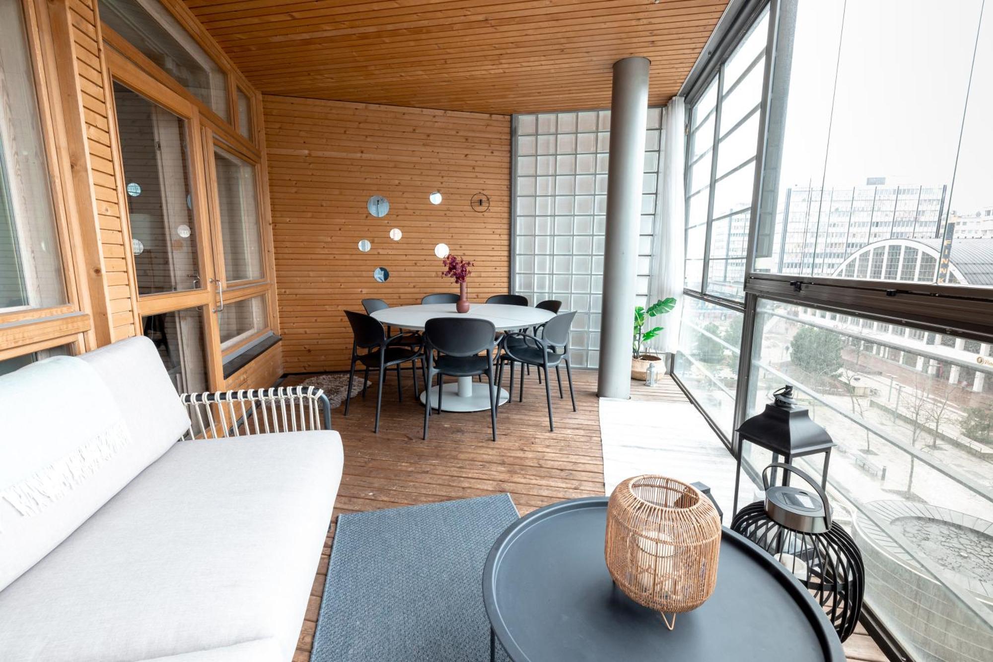 2ndhomes Luxurious Kamppi Center 2br With Sauna & Balcony Huoneisto