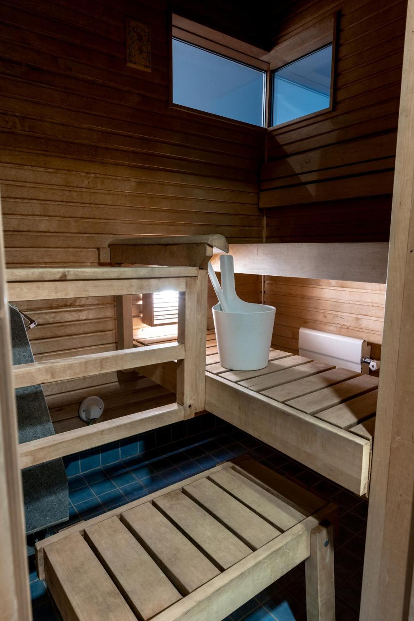 2ndhomes Luxurious Kamppi Center 2br With Sauna & Balcony Huoneisto *
